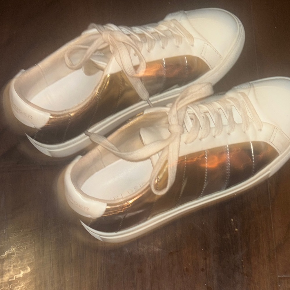 Kurt Geiger Gold/ Silver/ Bronze and White Sneakers - Picture 2 of 6